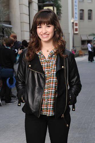demi_lovato_1228101381