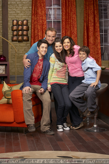 The Family - Wizards Of Waverly Place