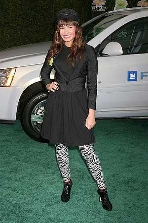 demilovato_net-chevyrocksthefuture-feb19-0017 - 0-Demi Lovato-0