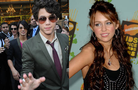 gs_miley_cyrus_080808_m[1] - nick and miley