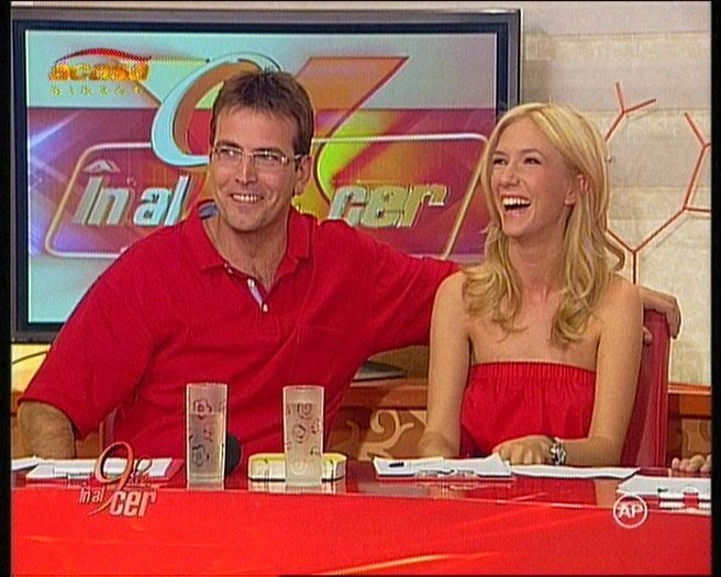 Image0914-1805TV206-1 - Poze Cu Adela Popescu-Lia In Ingerasii Si Cativa Colegi