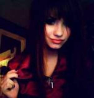 th_Demi_17 - Demi Lovato poze rare