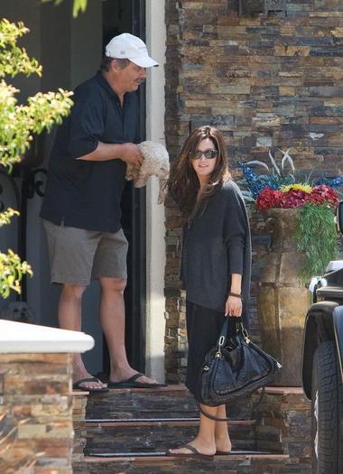 ashley-tisdale-mothers-day-05