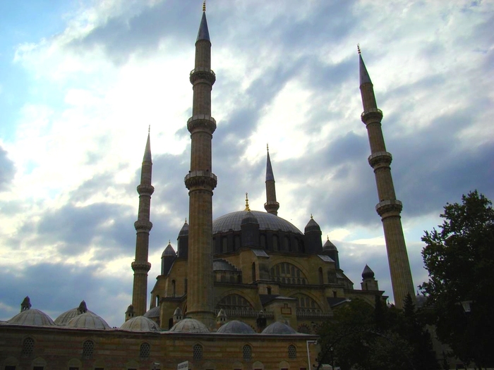 Selimiye Mosque in Edirne - Turkey (exterior) - Islamic Architecture Around the World