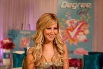 XMHRXEYAPOWOCMKYFSD - ashley tisdale