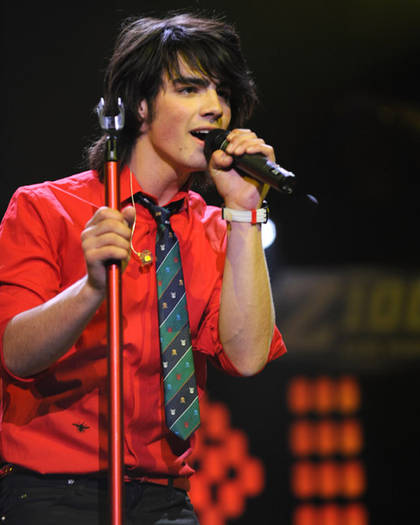 Joe_Jonas_443981 - ouau multe tare