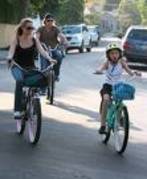 dfdsf - The Cyrus Family Goes Bike Riding