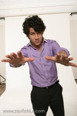 TYIIHPHEEXJUIZELWJB - Nicholas PhotoShoot21