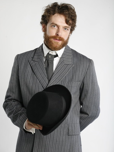 Adrian Stefan (Tamino) - Aniela-personaje