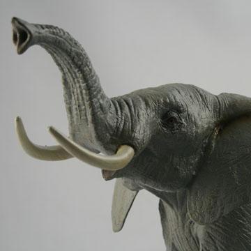 elefant - elefanti