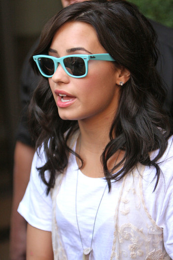 Demi+s+turquoise+shades+XaMDjbNWa28l - 0-Demi Lovato-0