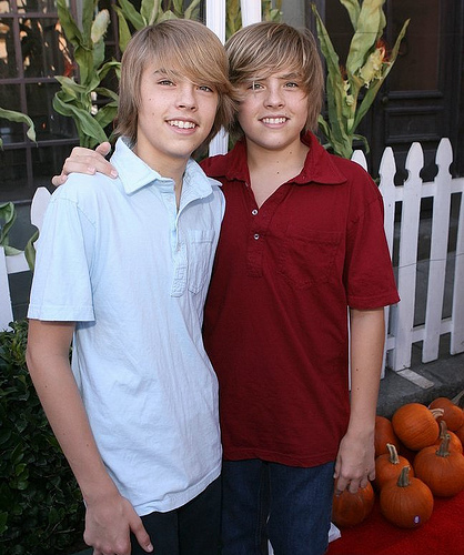 Cole-And-Dylan-Sprouse - cole and dylan