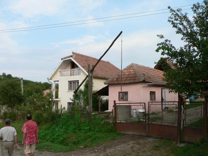 P100074