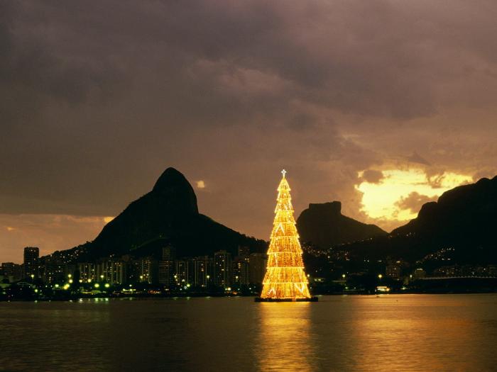 Christmas in Rio de Janeiro, Brazil - poze iarna craciun