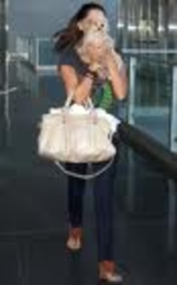 raraaarr - ASHLEY TISDALE POZE RARE