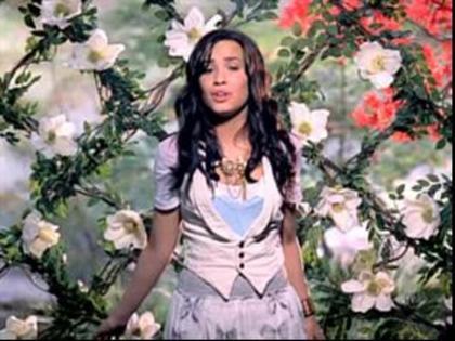 4 - Demi Lovato - Gift of a friend