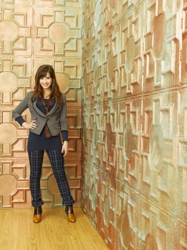 normal_SONNYWITHACHANCE_Y1_GAL_035 - demi lovato