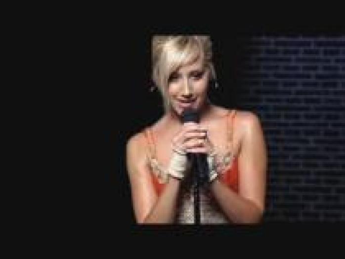 DYEDRRVMJQJWSTFWURD - ashley tisdale