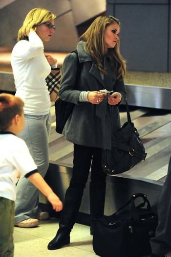 24dhfn9[1] - Emily-LAX - Los Angeles Airport - April 2009