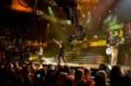 Jonas-Brothers-The-3D-Concert-Experience-1234984202 - Jonas Brother