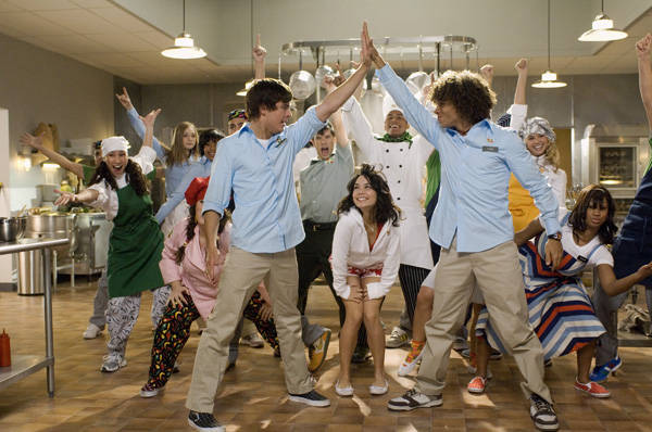 high_school_musical_2_zac_efron[1]