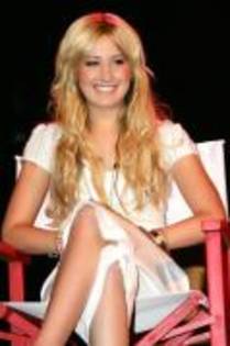 KBIRTTBXTUEBIUNNEXI - ashley