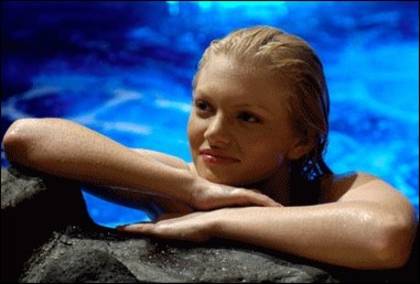 ai274919n942311 - Cariba Heine Rikki