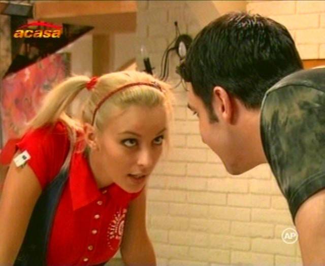 d3c4ce4d - Diana Dumitrescu In Razboiul Sexelor