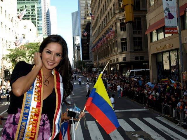 TDLUSLQGRVFGDYDJLRH - Carmen Villalobos