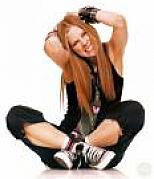 50d95f20cfba7c56[1] - Avril Lavigne