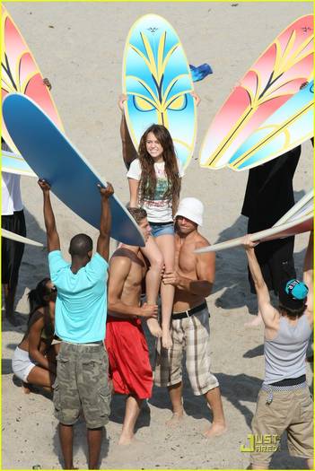 miley-cyrus-beach-hannah-montana-02[1] - Hannah Montana the Movie-filmari