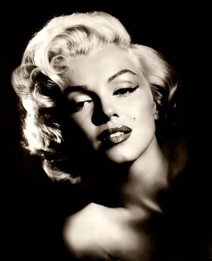Marilyn-Monroe-[1] - marlyn monroe