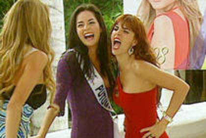 XCNRVVLUYPGXQPHCNEZ - Catalina la concursul Miss Chica Linda