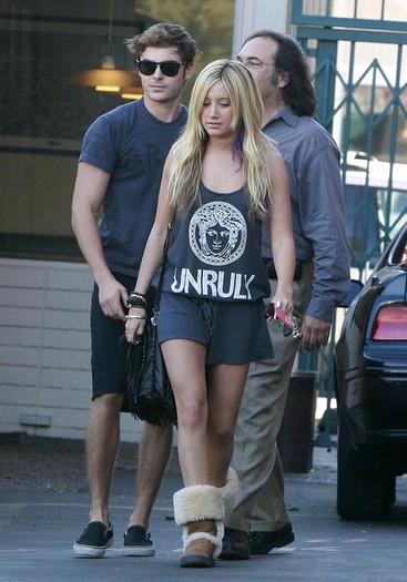 Zac+Efron+Ashley+Tisdale+Out+Lunch+Patty+kNUkmHCDeOsl
