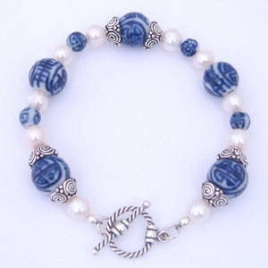 P2 - Pearls Bracelet