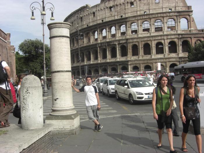 CIMG1256 Colosseum - ITALIA- ROMA