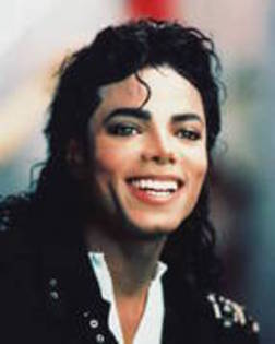EVQVACRXMFGYNYKBQYK - toate pozele mele cu michael jackson