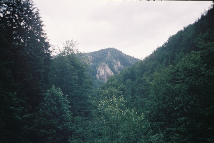F1000014