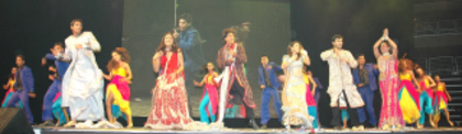 Arjun,Priyanka,Srk,Preity,Rani si Saif dansand