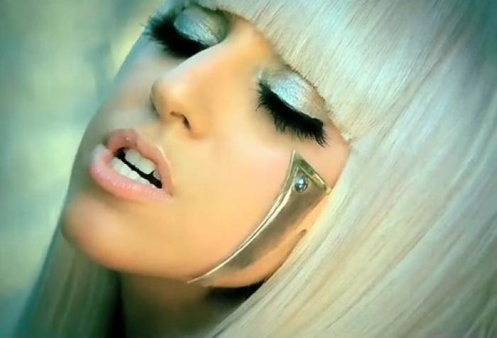 15601791 - LADY GAGA