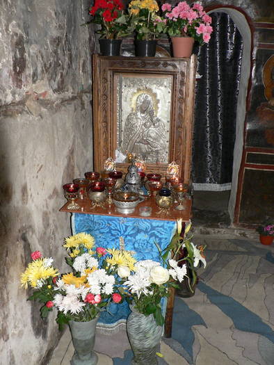 P1040392 - 2009 aprilie manastirile  cetatuia-namaesti-corbi