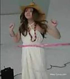 miley-cyrus_dot_com-boptv-2006photoshoot2-caps236 - miley 3