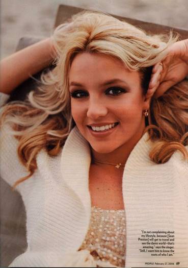 Britney-2006-britney-spears-6843368-700-996 - britney spears 2