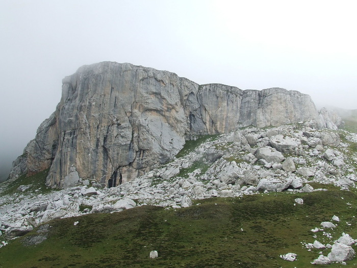 2009_08190404 - Poze din diferite locuri din Romania