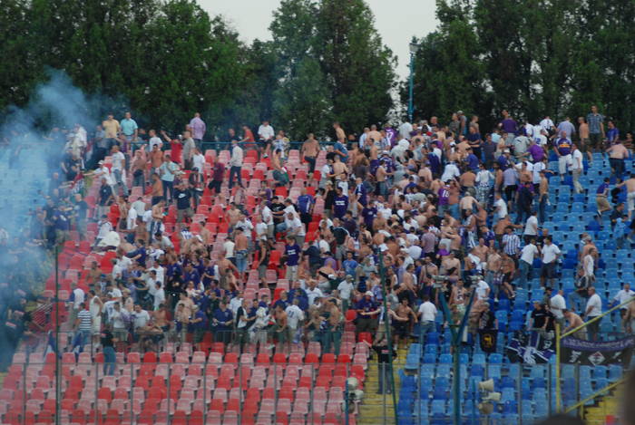 STEAUA-ujpest 083 - STEAUA