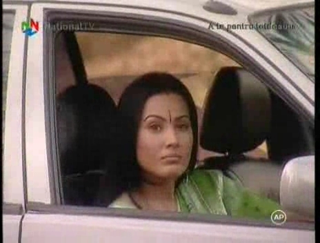 195_1_A_TA_PENTRU_TOTDEAUNA_SAGAR_SI_VIDYA_SUNT_UCISI.flv_000323866