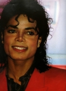 ONPOMUNVKOSYMTRXTNI - michael jackson