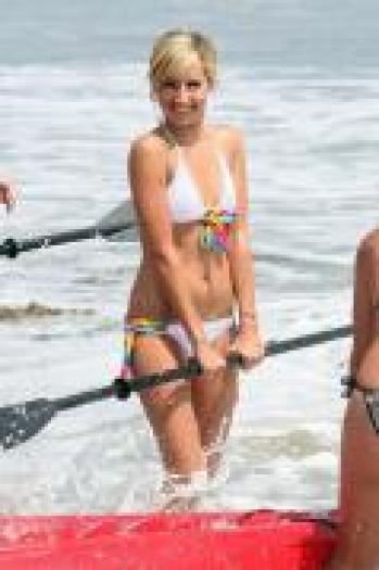 OSDFQZYWGMHLMNSWGLJ - ashley tisdale