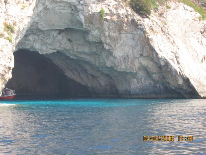 IMG_0166; plecarea de la pesterile albastre
