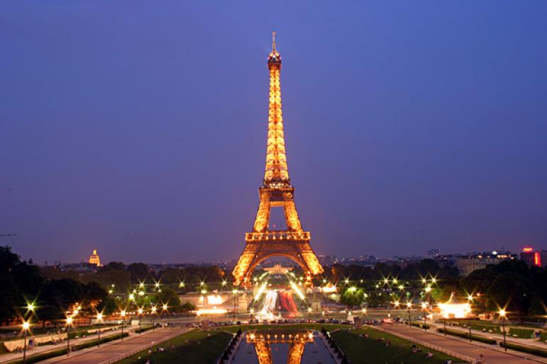 20050831112916_image014 - turnul Eiffel